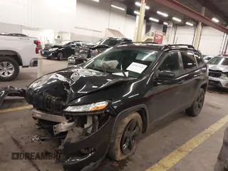 2016 Jeep Cherokee Latitude with VIN 1C4PJMCS3GW197351, listed as a IAAI auction lot 40967948 with 145,051 mi miles and . Bid and sale history available at carsss.com. Image 2.