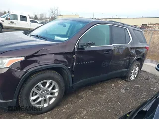 2021 Chevrolet Traverse LT Cloth with VIN 1GNEVGKW2MJ134615, listed as a IAAI auction lot 41667174 with 52,717 mi miles. Bid and sale history available at carsss.com. Image 6.