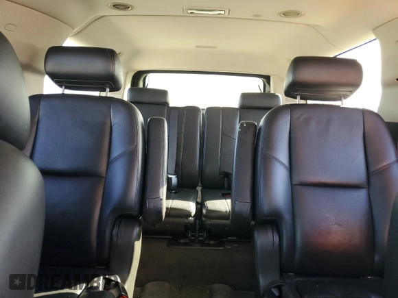 2010 Chevrolet Suburban LTZ with VIN 1GNUKKE37AR165641, listed as a Copart auction lot 88939935 with 203,190 mi miles and Salvage title. Bid and sale history available at DreamBid. Image 10.