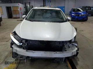 2019 Honda Insight Touring with VIN 19XZE4F90KE001780, listed as a Copart auction lot 49476745 with 90,301 mi miles and Salvage Title. Bid and sale history available at carsss.com. Image 5.