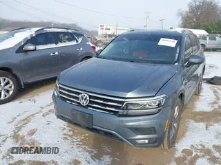 2018 Volkswagen Tiguan SEL Premium with VIN 3VV5B7AX9JM103745, listed as a IAAI auction lot 40993940 with 67,398 mi miles and . Bid and sale history available at DreamBid. Image 17.
