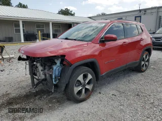 2020 Jeep Compass Latitude with VIN 3C4NJDBB1LT100320, listed as a Copart auction lot 49284905 with 93,435 mi miles and Salvage Title. Bid and sale history available at carsss.com. Image 1.