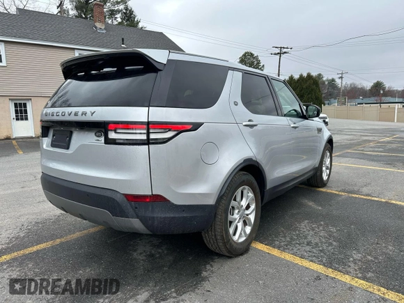2020 Land Rover Discovery SE with VIN SALRG2RV5L2422148, listed as a Copart auction lot 53185595 with 69,204 mi miles and Clean Title. Bid and sale history available at DreamBid. Image 3.