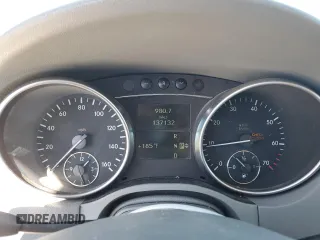 2006 Mercedes-Benz M 350 with VIN 4JGBB86EX6A088591, listed as a Copart auction lot 47433415 with 137,132 mi miles and Salvage Title. Bid and sale history available at DreamBid. Image 9.