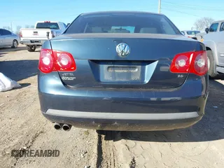 2006 Volkswagen Jetta 2.5L z VIN 3VWRF71K26M772095, wystawiony jako IAAI lot #41706041 z przebiegiem 187 007 mil mil oraz . Historia ofert i sprzedaży dostępna na DreamBid. Obrazek 6.