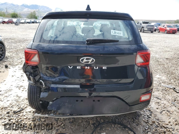 2022 Hyundai Venue SEL z VIN KMHRC8A39NU132059, wystawiony jako Copart lot #57448215 z przebiegiem 85 657 mil mil oraz Czysty tytuł • Clean title. Historia ofert i sprzedaży dostępna na DreamBid. Obrazek 6.