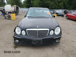 2009 Mercedes-Benz E-Class Sport 5.5L with VIN WDBUF72X39B391020, listed as a Copart auction lot 68031874 with 204,134 mi miles and Non Repairable. Bid and sale history available at carsss.com. Image 5.