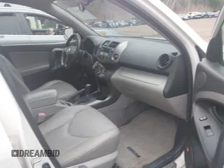 2009 Toyota RAV4 Ltd with VIN JTMBF31V095012667, listed as a IAAI auction lot 41977270 with 175,878 mi miles. Bid and sale history available at carsss.com. Image 5.