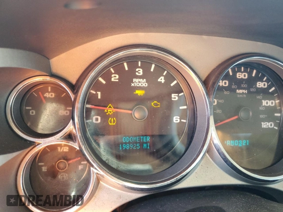 2007 Chevrolet Silverado 1500 LT w/1LT with VIN 3GCEK13C87G511053, listed as a Copart auction lot 76103914 with 198,925 mi miles and Salvage Title. Bid and sale history available at carsss.com. Image 9.