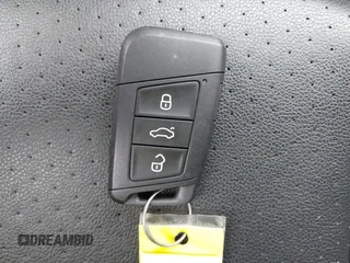2022 Volkswagen Atlas SE with VIN 1V2DP2CA2NC531329, listed as a IAAI auction lot 42351869 with 38,315 mi miles and . Bid and sale history available at DreamBid. Image 11.