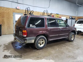 2000 Ford Explorer XLT z VIN 1FMZU83P9YUB00147, wystawiony jako Copart lot #53333565 z przebiegiem 261 828 mil mil oraz Czysty tytuł • Clean title. Historia ofert i sprzedaży dostępna na DreamBid. Obrazek 3.