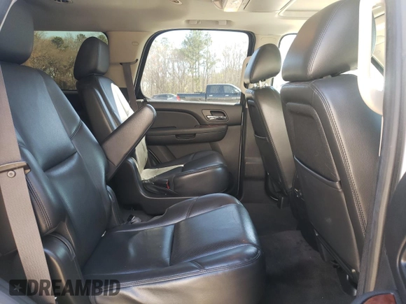2013 Chevrolet Tahoe LTZ with VIN 1GNSCCE03DR374265, listed as a Copart auction lot 49290765 with 206,584 mi miles and Salvage title. Bid and sale history available at DreamBid. Image 11.