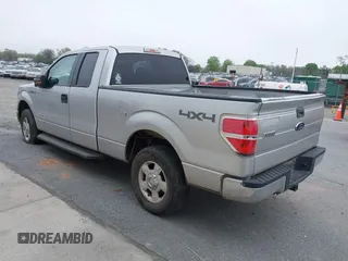 2012 Ford F-150 XL with VIN 1FTFX1ET8CFB57985, listed as a IAAI auction lot 41925009 with 265,900 mi miles. Bid and sale history available at carsss.com. Image 3.