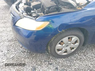 2008 Toyota Camry LE z VIN 4T1BE46KX8U242949, wystawiony jako IAAI lot #42196597 z przebiegiem 220 875 mil mil oraz . Historia ofert i sprzedaży dostępna na DreamBid. Obrazek 6.