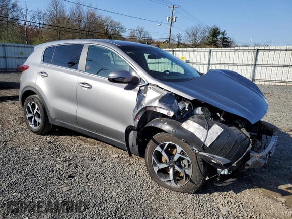 2020 Kia Sportage LX with VIN KNDPMCAC5L7753158, listed as a Copart auction lot 52417295 with 34,390 mi miles and Salvage Title. Bid and sale history available at carsss.com. Image 4.