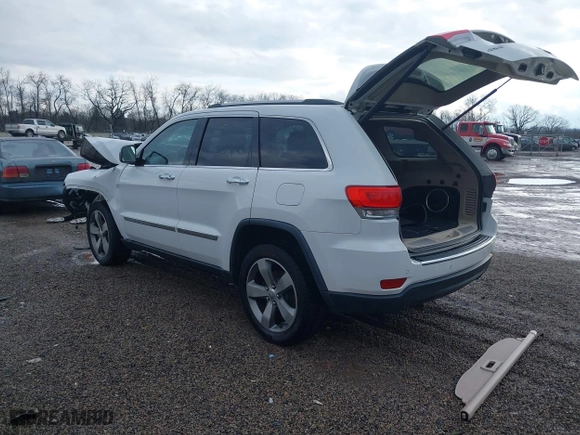 2015 Jeep Grand Cherokee Limited with VIN 1C4RJFBG3FC671803, listed as a IAAI auction lot 41224584 with 110,589 mi miles. Bid and sale history available at carsss.com. Image 3.