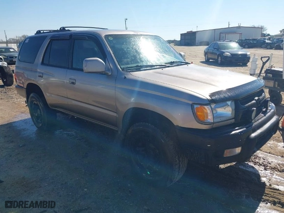 2001 Toyota 4Runner SR5 with VIN JT3GN86R810199292, listed as a IAAI auction lot 41779004 with 247,047 mi miles. Bid and sale history available at carsss.com. Image 1.
