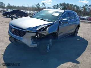 2025 Cadillac XT4 AWD Premium Luxury with VIN 1GYFZDR48SF138618, listed as a IAAI auction lot 41889219 with NaN miles. Bid and sale history available at carsss.com. Image 17.