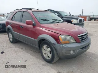 2007 Kia Sorento EX with VIN KNDJD736975698669, listed as a IAAI auction lot 41781263 with 154,170 mi miles and . Bid and sale history available at DreamBid. Image 1.