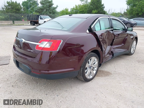 2011 Ford Taurus Limited с VIN 1FAHP2FW7BG157014, выставлен на аукционе IAAI как лот 42588124 с пробегом 109 329 миль миль и . История ставок и продаж доступна на DreamBid. Изображение 4.