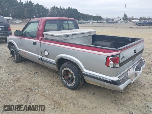1995 Chevrolet S-10 with VIN 1GCCS1444SK145415, listed as a IAAI auction lot 41786907 with 166,811 mi miles and . Bid and sale history available at DreamBid. Image 3.