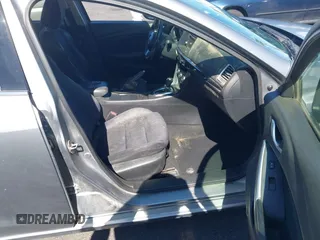 2014 Mazda 6 i Sport with VIN JM1GJ1U61E1151348, listed as a IAAI auction lot 42248173 with 275,764 mi miles and . Bid and sale history available at DreamBid. Image 5.
