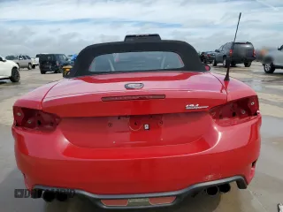 2017 FIAT 124 Spider Elaborazione Abarth z VIN JC1NFAEK7H0125607, wystawiony jako Copart lot #57884844 z przebiegiem 52 143 mil mil oraz Szkody całkowita. Historia ofert i sprzedaży dostępna na DreamBid. Obrazek 6.