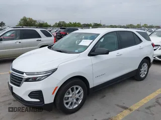 2024 Chevrolet Equinox LS z VIN 3GNAXHEG4RL217496, wystawiony jako IAAI lot #41932850 z przebiegiem 26 583 mil mil oraz . Historia ofert i sprzedaży dostępna na DreamBid. Obrazek 18.