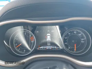 2018 Jeep Cherokee Limited с VIN 1C4PJLDB2JD531364, выставлен на аукционе IAAI как лот 42020062 с пробегом 123 777 миль миль и . История ставок и продаж доступна на DreamBid. Изображение 7.