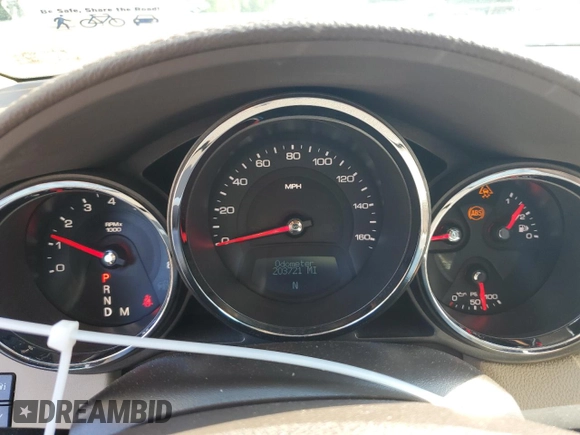 2010 Cadillac CTS Luxury with VIN 1G6DG5EG9A0135210, listed as a Copart auction lot 62516595 with 203,721 mi miles and Salvage title. Bid and sale history available at DreamBid. Image 9.