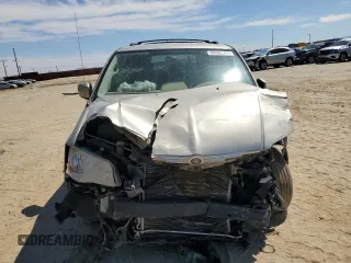 2008 Chrysler Town & Country Touring with VIN 2A8HR54P18R651693, listed as a Copart auction lot 88906765 with Not Provided miles and Salvage Title. Bid and sale history available at carsss.com. Image 5.