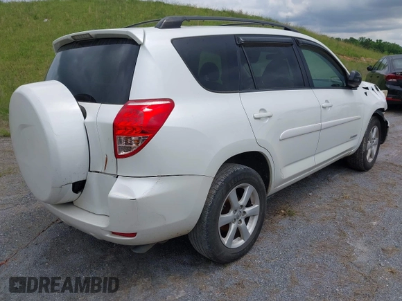 2008 Toyota RAV4 Ltd with VIN JTMZK31V385022828, listed as a IAAI auction lot 41577387 with 193,421 mi miles. Bid and sale history available at carsss.com. Image 4.