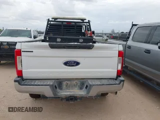 2019 Ford F-250 XL with VIN 1FT7W2B65KED93008, listed as a IAAI auction lot 42524436 with 258,924 mi miles and . Bid and sale history available at DreamBid. Image 16.