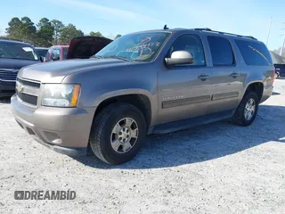 2011 Chevrolet Suburban LT with VIN 1GNSCJE00BR122636, listed as a IAAI auction lot 41594772 with 202,433 mi miles. Bid and sale history available at carsss.com. Image 16.
