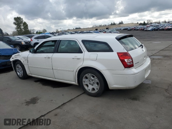 2006 Dodge Magnum z VIN 2D4FV47T86H417070, wystawiony jako Copart lot #49451354 z przebiegiem 197 929 mil mil oraz Szkoda całkowita • Salvage title. Historia ofert i sprzedaży dostępna na DreamBid. Obrazek 2.