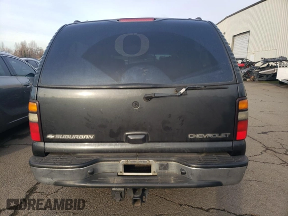 2004 Chevrolet Suburban LT with VIN 3GNEC16T34G337436, listed as a Copart auction lot 43124235 with 233,453 mi miles and Salvage Title. Bid and sale history available at carsss.com. Image 6.