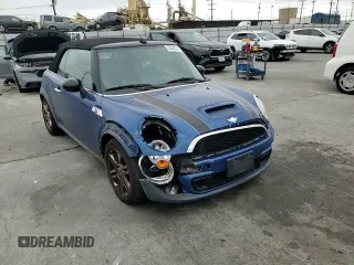 2012 MINI Convertible S with VIN WMWZP3C55CT250815, listed as a Copart auction lot 53583375 with 118,112 mi miles and Salvage title. Bid and sale history available at DreamBid. Image 11.