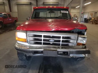 1996 Ford F-250 with VIN 1FTHX26F1TEA71267, listed as a Copart auction lot 48544395 with 201,091 mi miles and Salvage Title. Bid and sale history available at carsss.com. Image 5.