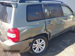 2007 Toyota Highlander Hybrid with VIN JTEGW21A870018929, listed as a IAAI auction lot 41735701 with 218,607 mi miles. Bid and sale history available at carsss.com. Image 6.
