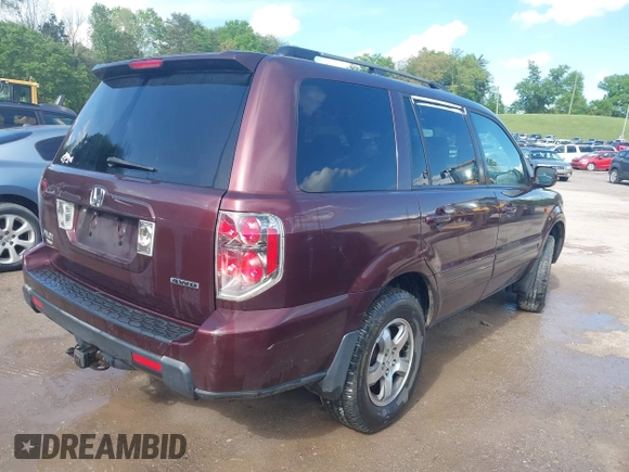 2008 Honda Pilot EX-L with VIN 5FNYF18578B015972, listed as a IAAI auction lot 42076989 with 236,787 mi miles and . Bid and sale history available at DreamBid. Image 4.