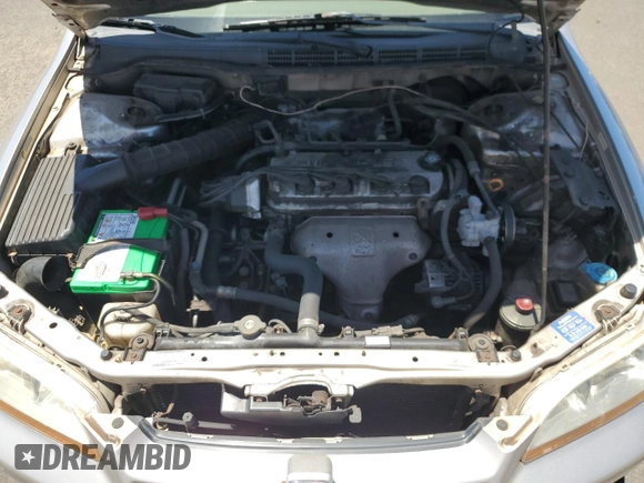 1999 Honda Accord LX with VIN JHMCG5640XC028534, listed as a Copart auction lot 61695935 with 227,032 mi miles and Clean title. Bid and sale history available at DreamBid. Image 11.