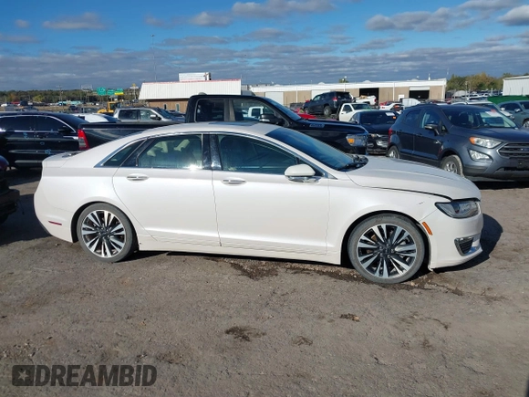 2018 Lincoln MKZ Reserve with VIN 3LN6L5E90JR620561, listed as a IAAI auction lot 40748397 with 62,825 mi miles. Bid and sale history available at carsss.com. Image 13.