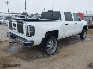 2015 Chevrolet Silverado 1500 LT with VIN 3GCUKREC2FG393863, listed as a IAAI auction lot 41592048 with NaN miles. Bid and sale history available at carsss.com. Image 4.