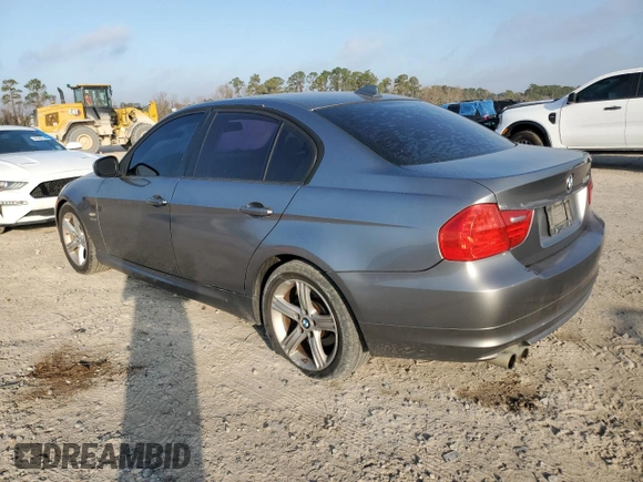 2011 BMW 3 Series 328i xDrive with VIN WBAPK5C50BA661292, listed as a Copart auction lot 44318755 with 158,377 mi miles and Salvage Title. Bid and sale history available at DreamBid. Image 2.