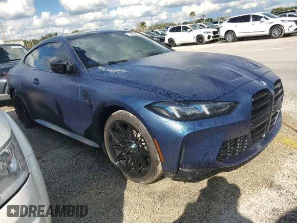 2025 BMW M4 Competition with VIN WBS23HK04SCS92239, listed as a Copart auction lot 73682974 with 613 mi miles and Salvage Title. Bid and sale history available at carsss.com. Image 4.