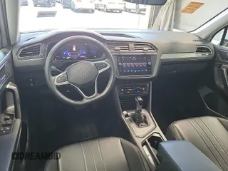2024 Volkswagen Tiguan SE с VIN 3VV3B7AX4RM085495, выставлен на аукционе IAAI как лот 42796456 с пробегом 34 680 миль миль и . История ставок и продаж доступна на DreamBid. Изображение 28.