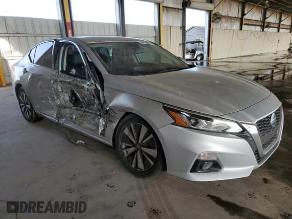 2019 Nissan Altima 2.5 SL with VIN 1N4BL4EV2KC234840, listed as a Copart auction lot 44739845 with 111,237 mi miles and Salvage Title. Bid and sale history available at carsss.com. Image 4.