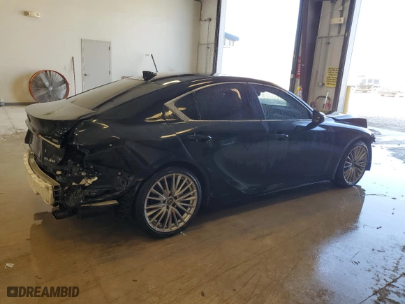 2022 Lexus IS with VIN JTHDA1D29N5119786, listed as a Copart auction lot 48182275 with 59,098 mi miles and Clean Title. Bid and sale history available at carsss.com. Image 3.