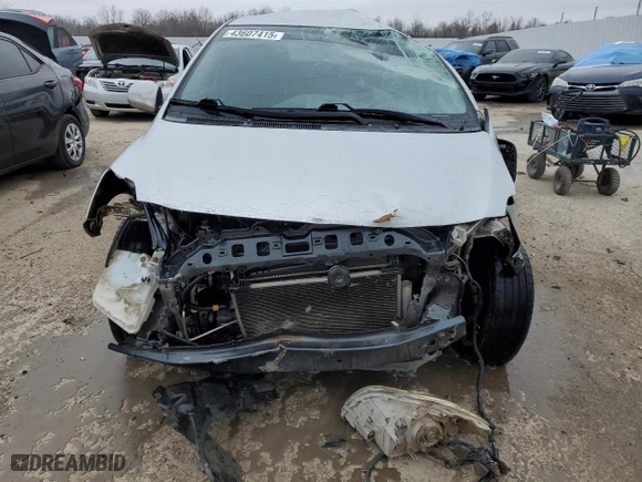 2007 Toyota Yaris with VIN JTDBT923871102095, listed as a Copart auction lot 43607415 with 260,052 mi miles and Non Repairable. Bid and sale history available at carsss.com. Image 5.