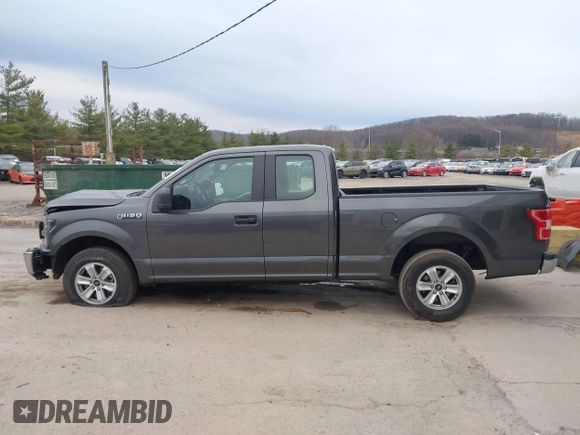2018 Ford F-150 XL z VIN 1FTEX1CP3JFD42072, wystawiony jako IAAI lot #41899416 z przebiegiem 35 631 mil mil oraz . Historia ofert i sprzedaży dostępna na DreamBid. Obrazek 14.